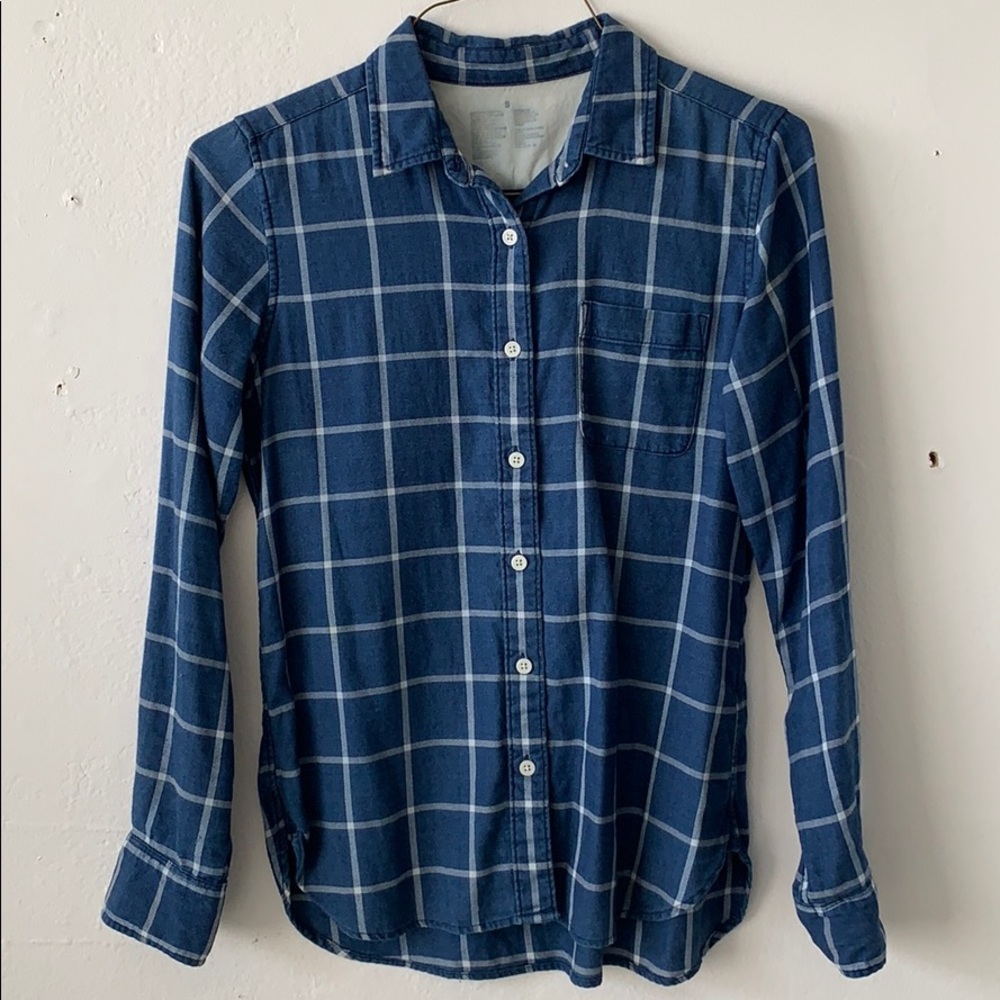 muji button down blue lightweight cotton flannel